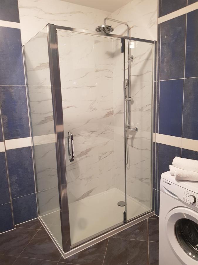 Apartman Nicol Ližnjan 外观 照片